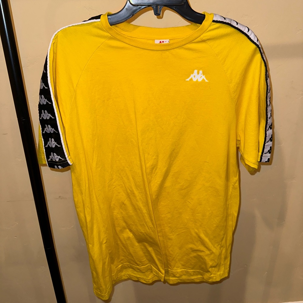 Kappa tee shirt Size L